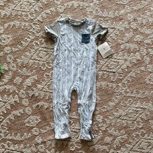 Burt's Bees 3T-4T button crotch jumpsuit